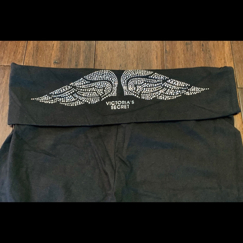 Victoria’s Secret Yoga Pants